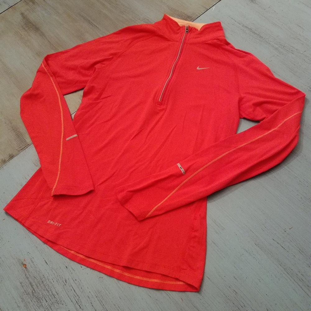 Nike Women's DriFit Size Small